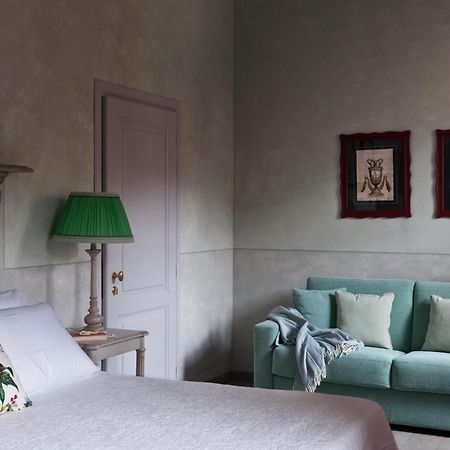 Готель Relais Del Maro Borgomaro Екстер'єр фото
