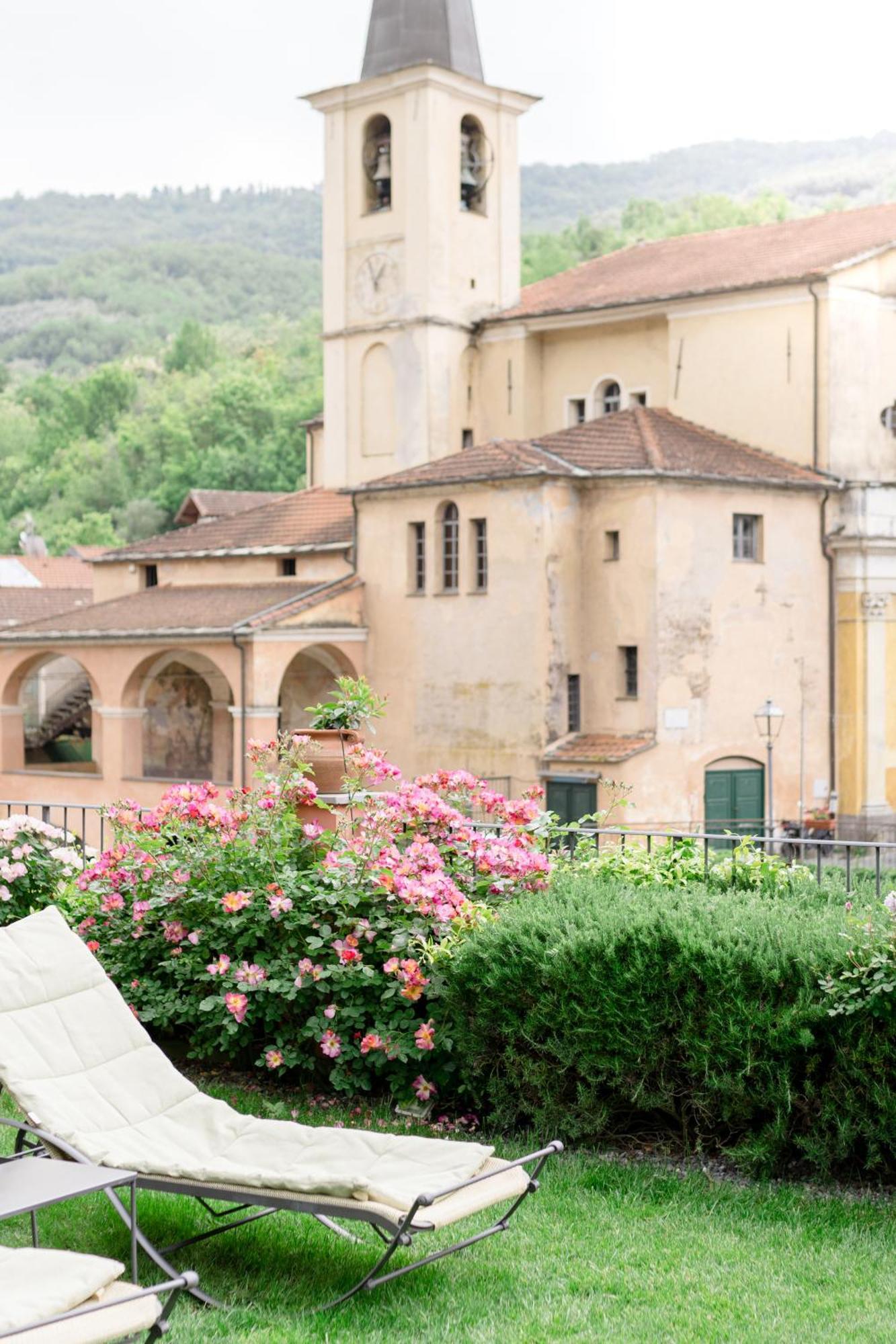 Готель Relais Del Maro Borgomaro Екстер'єр фото
