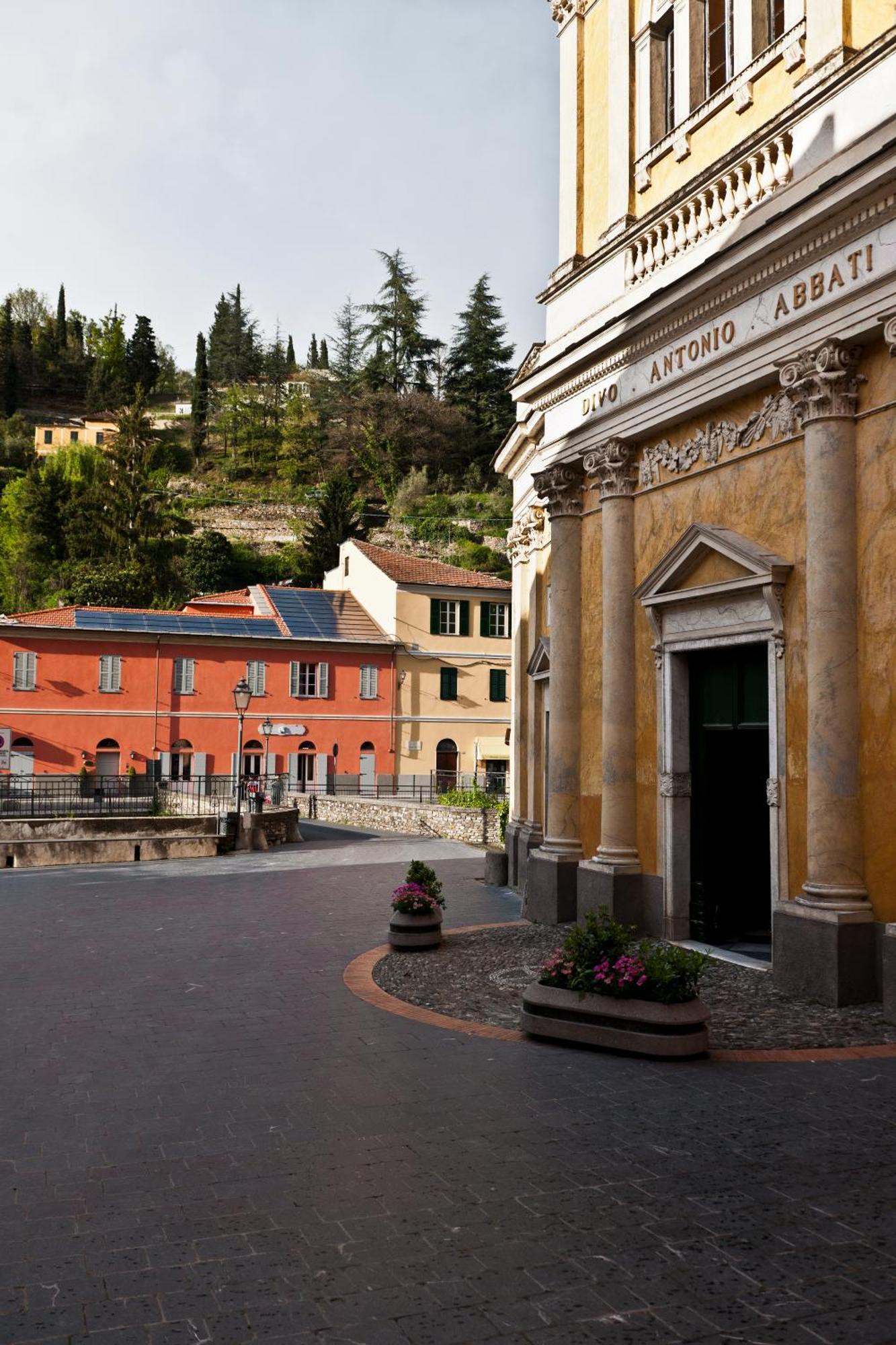 Готель Relais Del Maro Borgomaro Екстер'єр фото